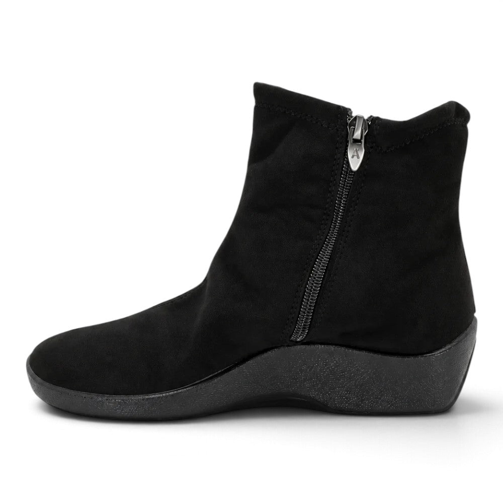Arcopedico Women's L19 Boot - Black Suede