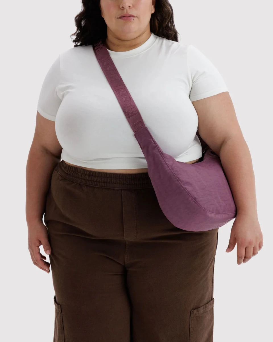 Baggu Medium Nylon Crescent Bag - Wild Plum
