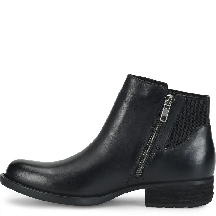 Born Women's Kendyl Chelsea Boot - Black Leather