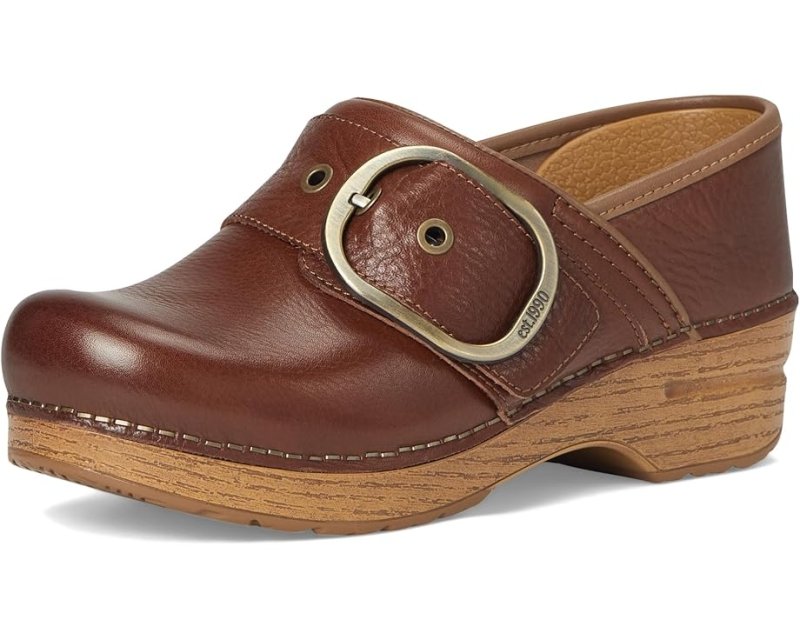 Dansko Women's Pearson Clog - Brown Waxy Milled – Seliga Shoes