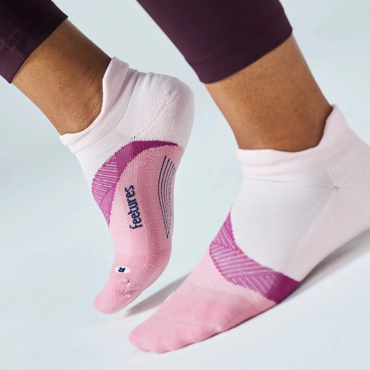 Feetures Elite Light Cushion No Show Tab Socks - Pink Salt