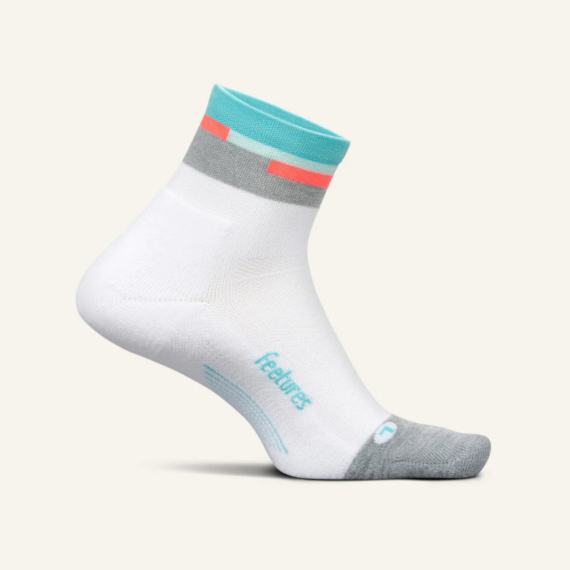 Feetures Elite Light Cushion Quarter Socks - Aquatic White