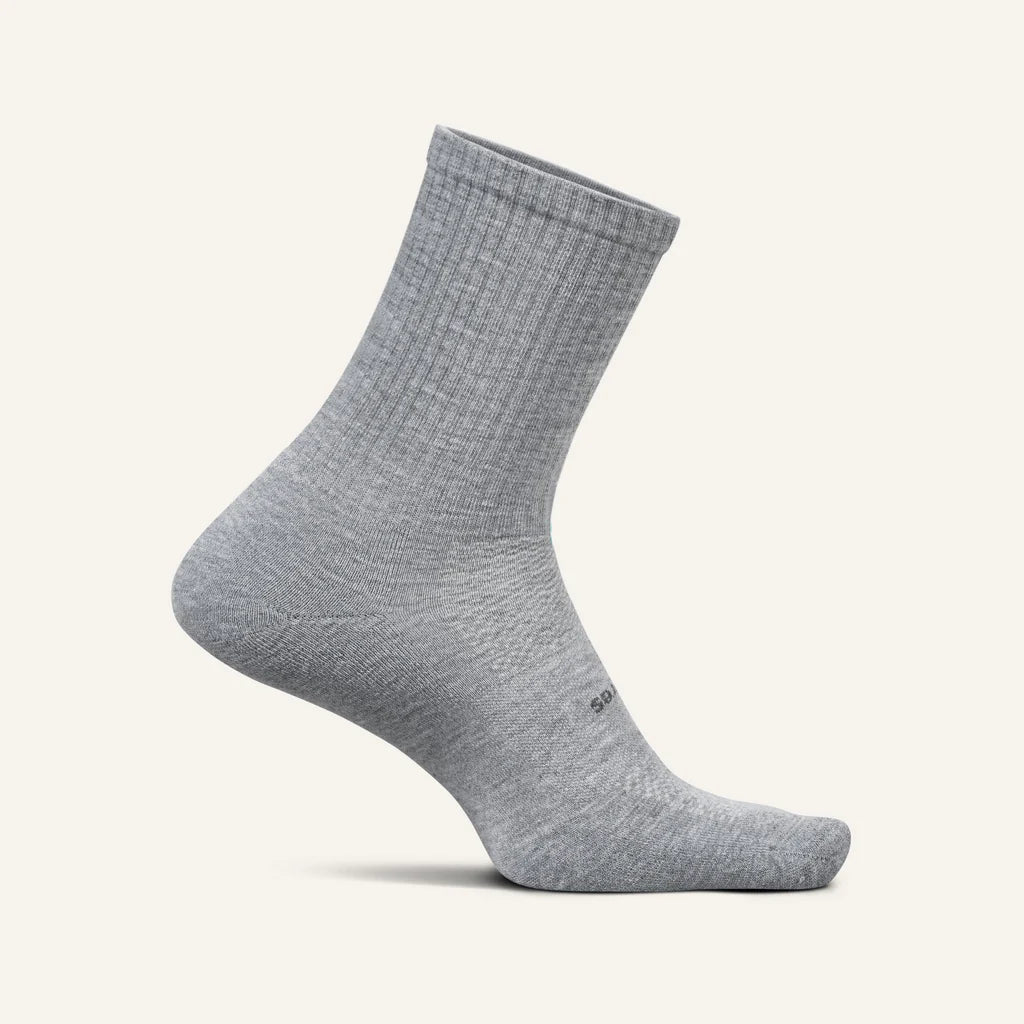 Feetures High Performance Max Cushion Quarter Tall Socks - Light Gray