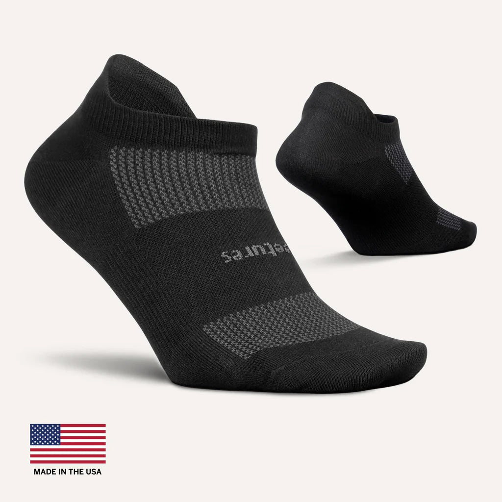 Feetures High Performance Ultra Light No Show Tab Socks - Black