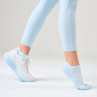 Feetures High Performance Ultra Light No Show Tab Socks - Sea Ice