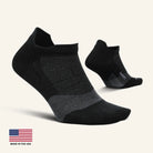 Feetures Merino 10 Max Cushion No Show Tab Socks - Black