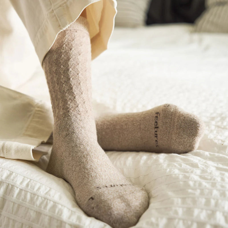 Feetures Women’s Everyday Max Cushion Crew - Plush Taupe