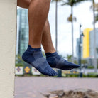 Injinji Run Original Weight No‑Show Toe Socks - Navy
