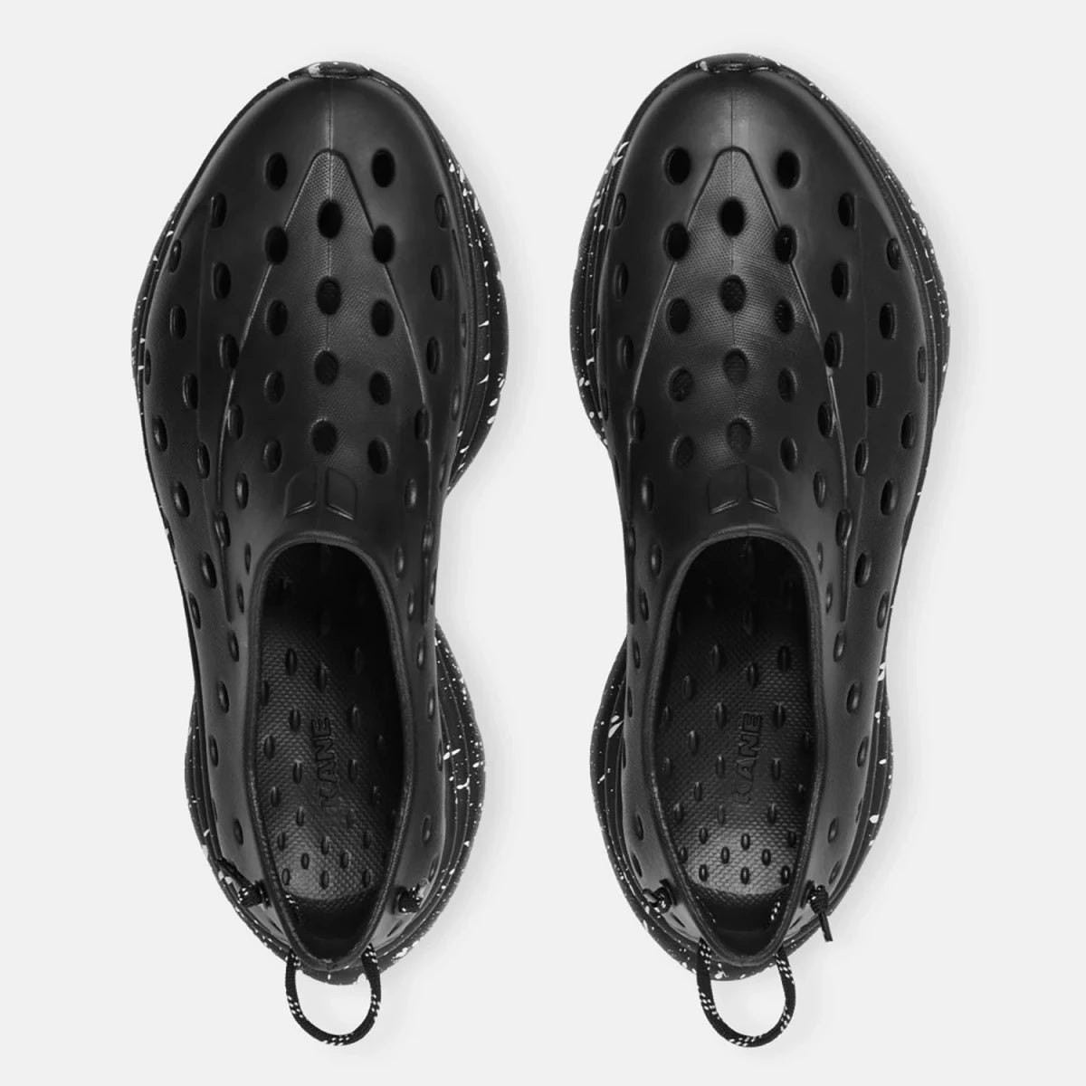 Kane Footwear Revive - Blackout