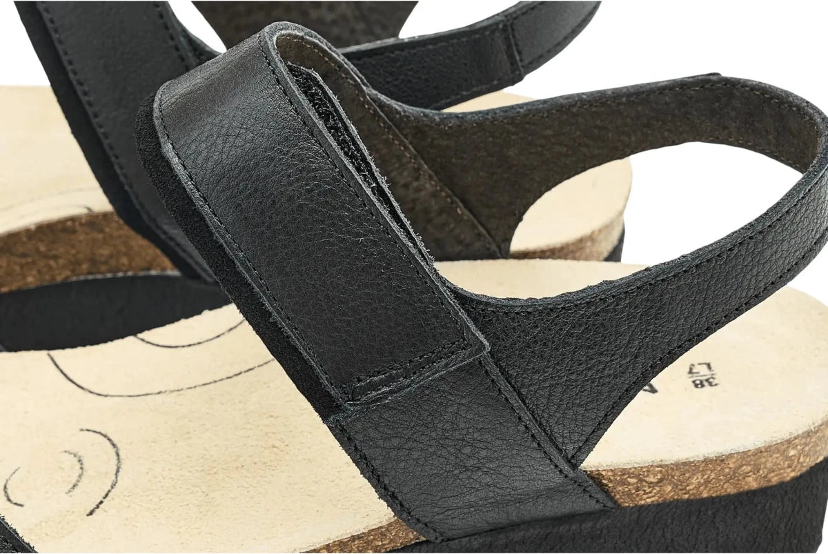 Naot Women's Aisha Arch Pro Sandal - Black Leather/Black Suede