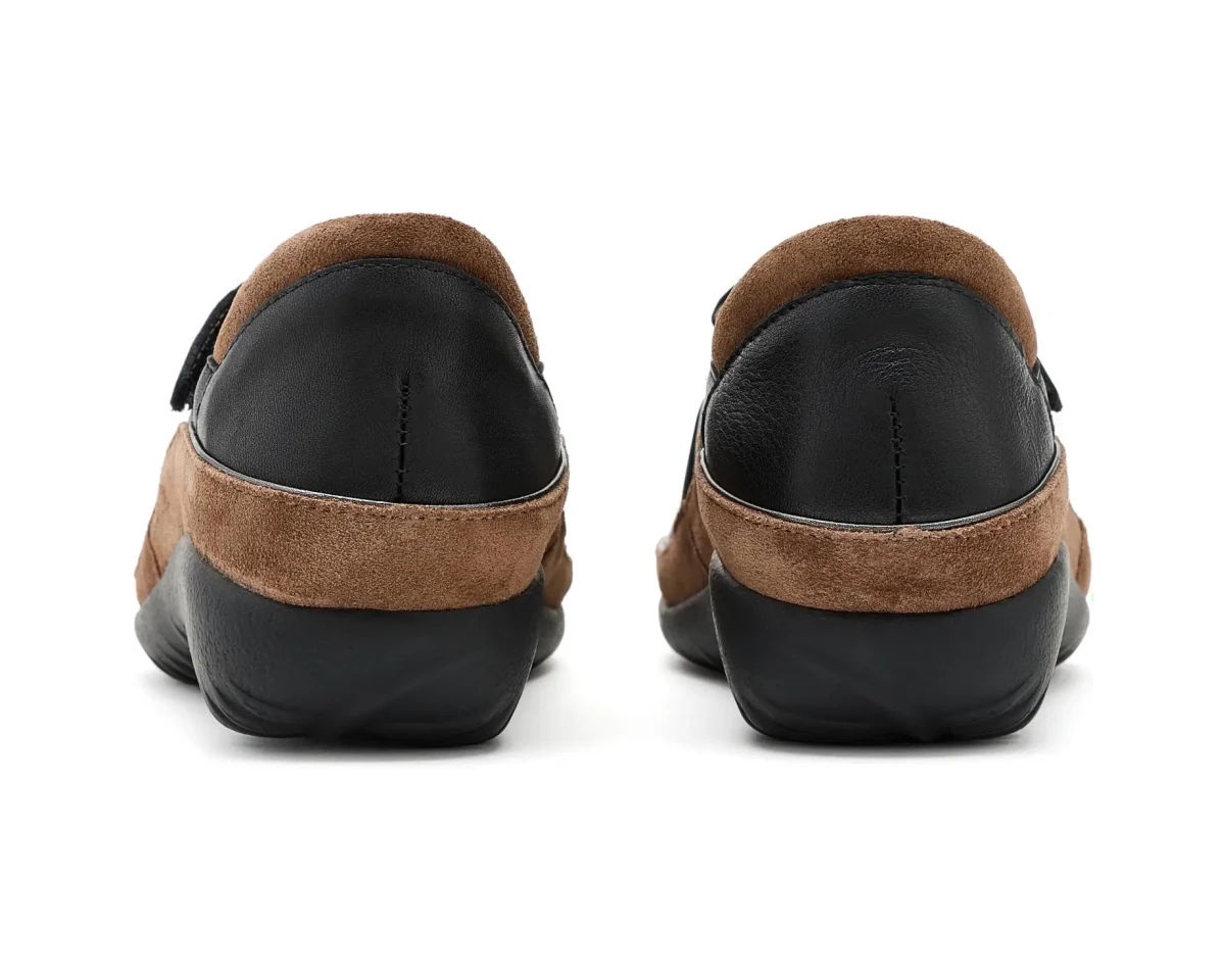 Naot Women's Matai Mary Jane - Black/Brown Cedar