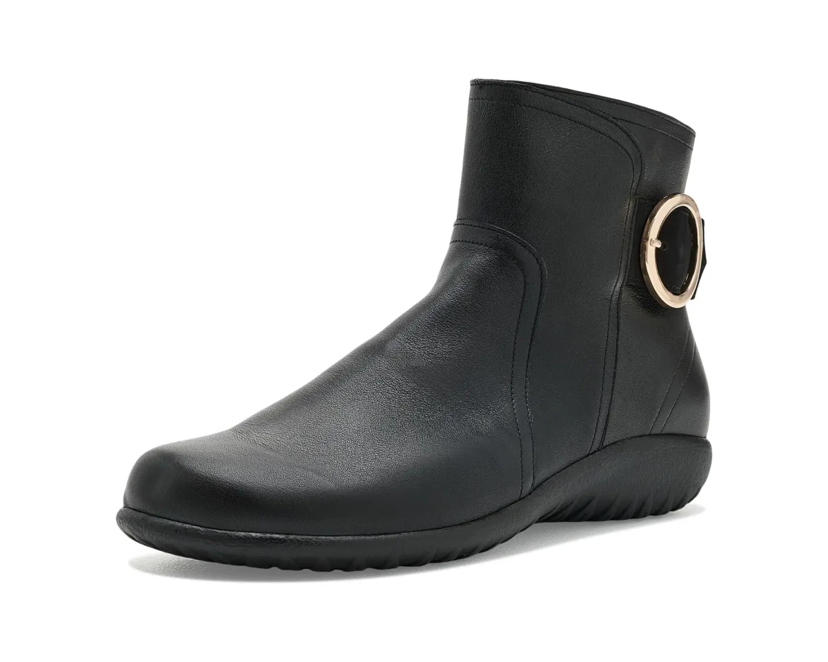 Naot Women's Oamaru Ankle Boots - Black Water Resistant Leather