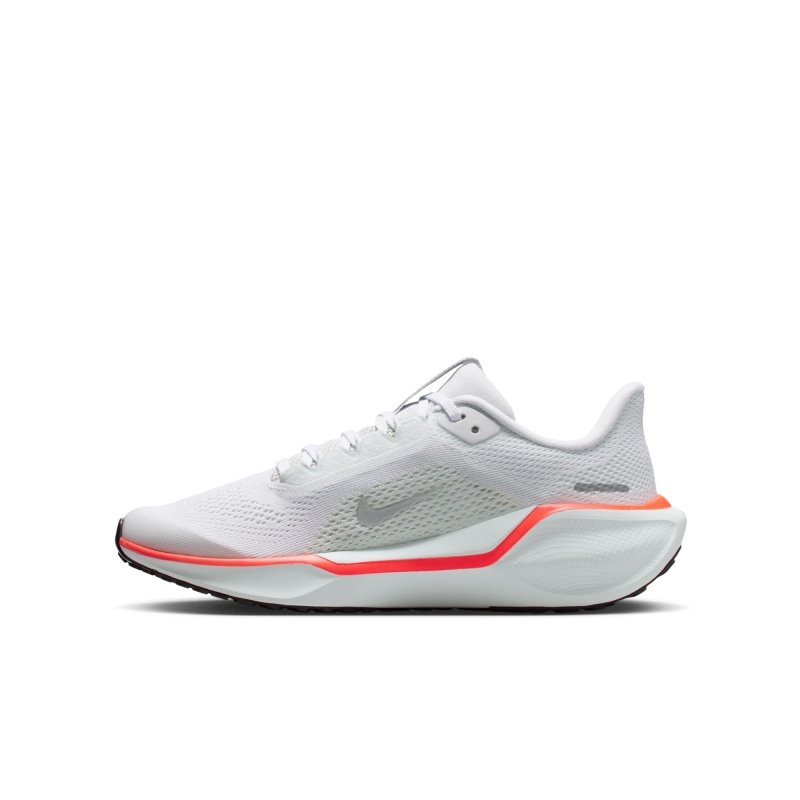 boys nike pegasus