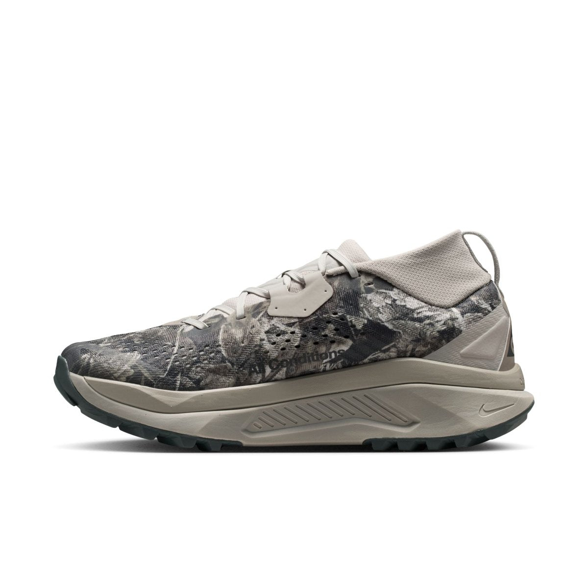 Nike Men's ACG Zegama Trail Running Shoes - Spruce Fog/Black/Sea Glass