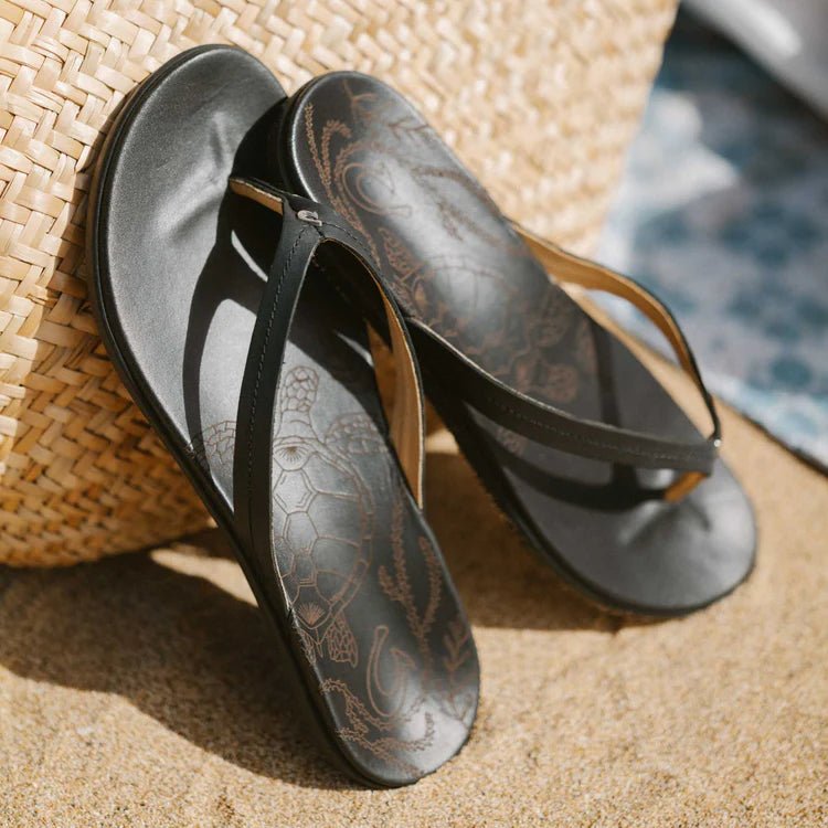 Olukai Women's Honu Leather Sandals - Black