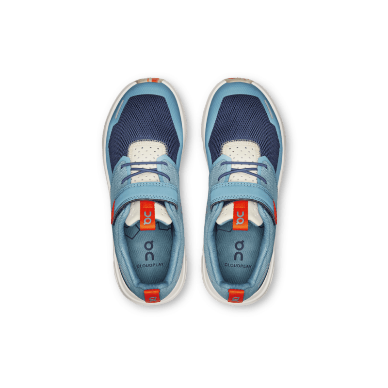 On Little Kids Cloud Play - Dust/Dew