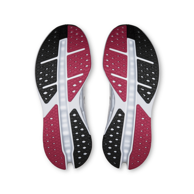 On Women's Cloudsurfer Max - Ivory/Arctic