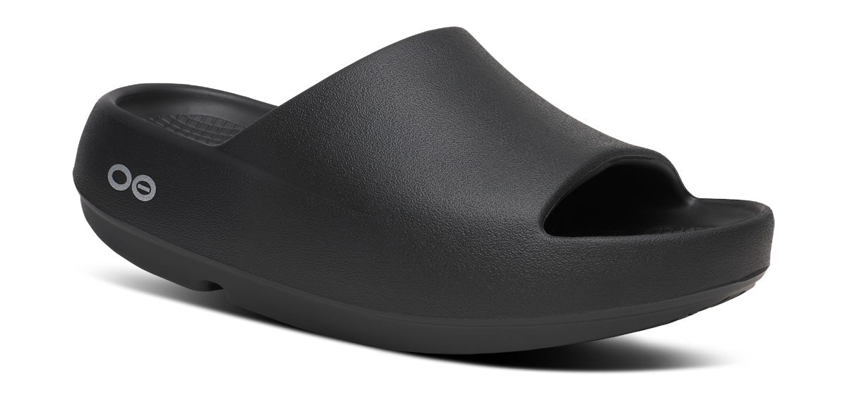 OOFOS OOahh Plus Slide Active Recovery Sandal - Black – Seliga Shoes