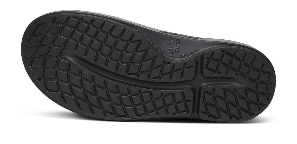 OOFOS Women's OOcloog Luxe Clog - Copper
