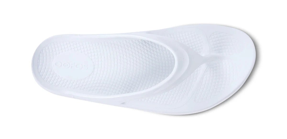 OOFOS Women's OOlala Thong Sandal - White