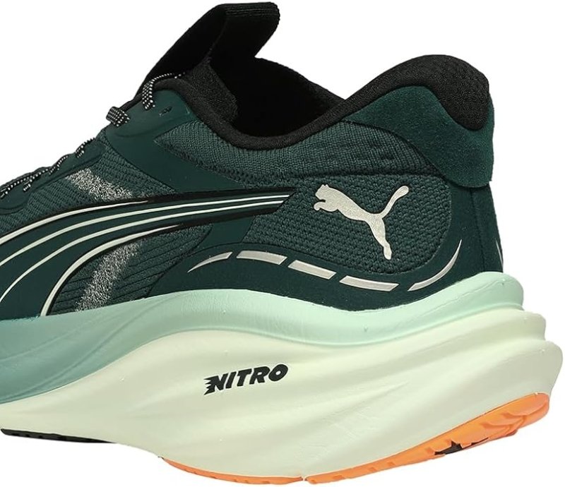 Puma Men's Magnify NITRO 3 - Green Terrain/Heat Fire