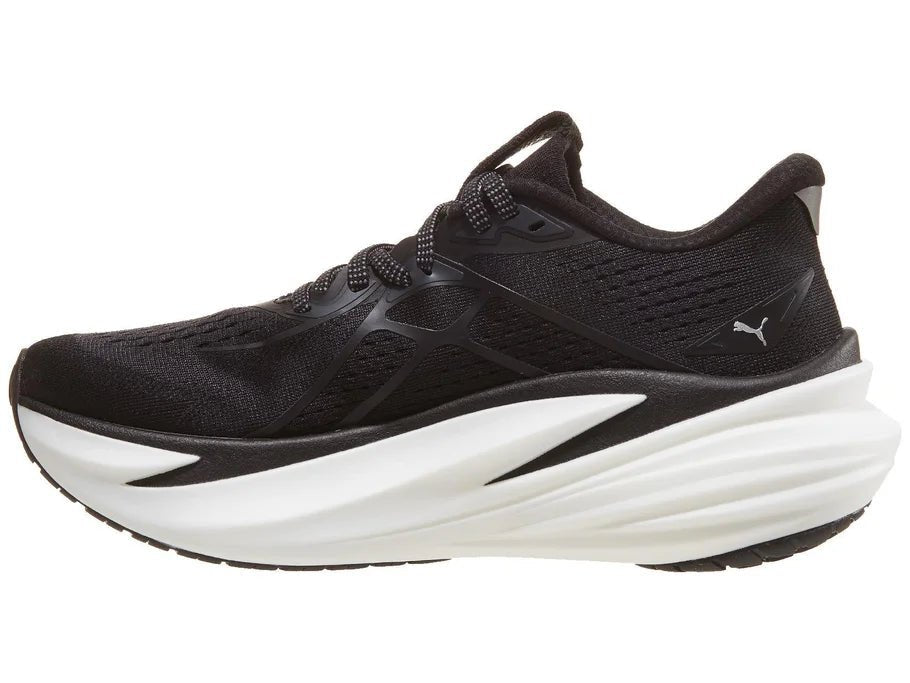 Puma Women's MagMax Nitro 2 - Puma Black/Puma White