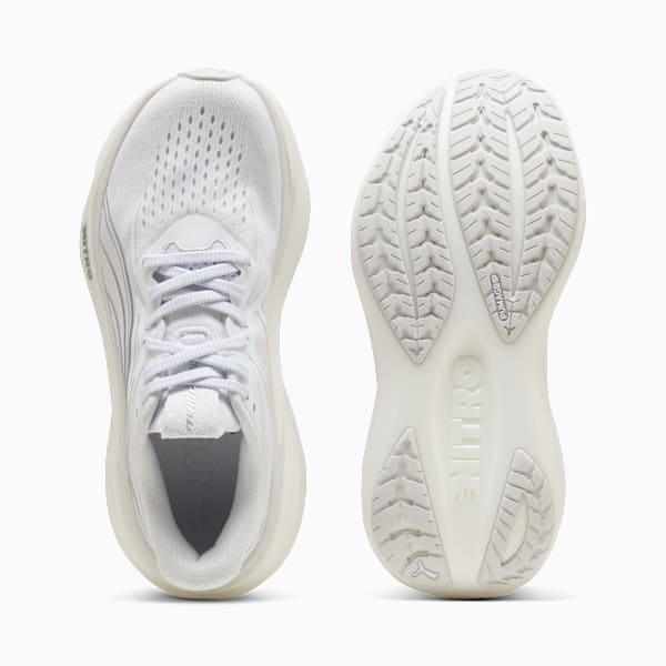 ズーマー　白　(No.2185) Puma Women's MagMax Nitro 2 - White/Silver – Seliga Shoes
