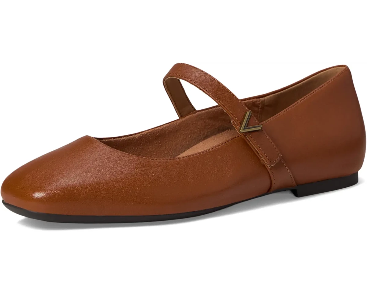Vionic Women's Alameda Mary Jane Flat - Tan Leather
