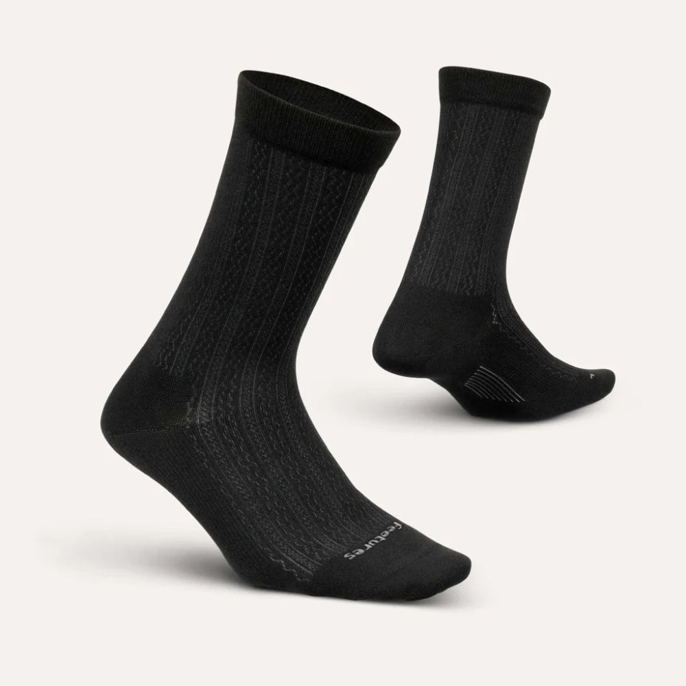 Feetures Everyday Women's Ultra Light Crew Texture Socks - Black