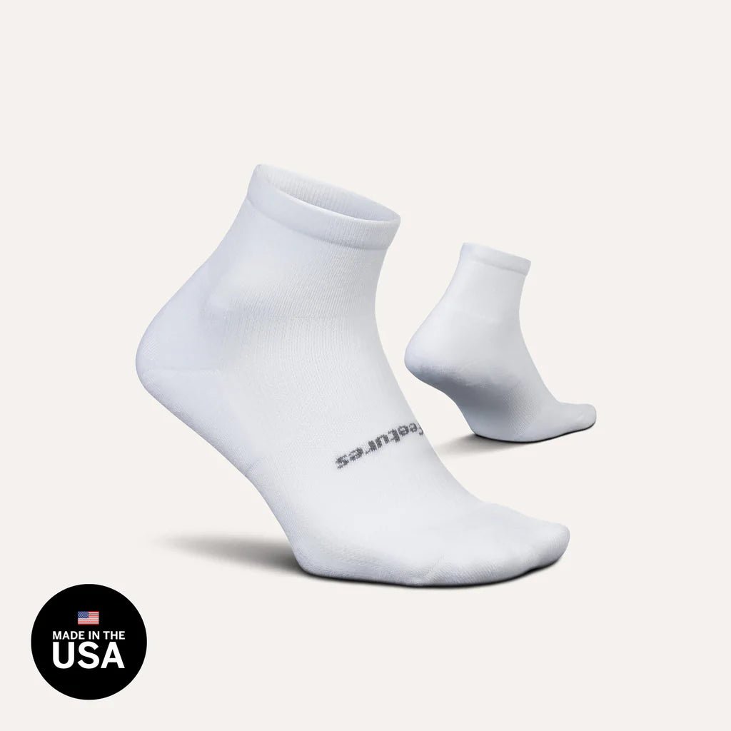 Feetures High Performance Cushion Quarter Sock - White