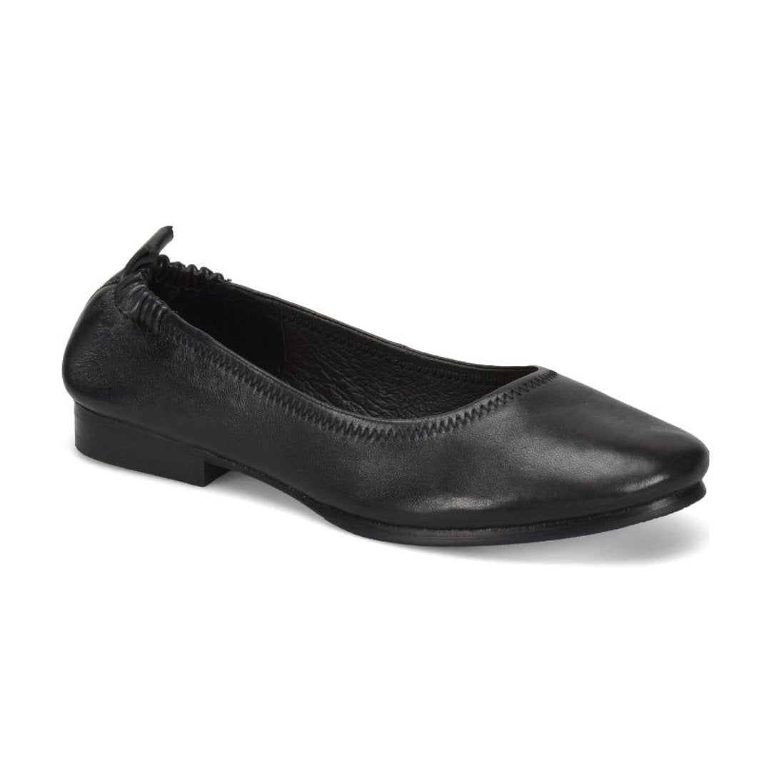 Sofft black sales flats