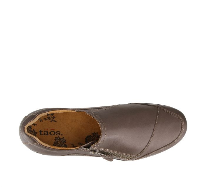 Taos Women's Character Zip Shoes - Dark Grey
